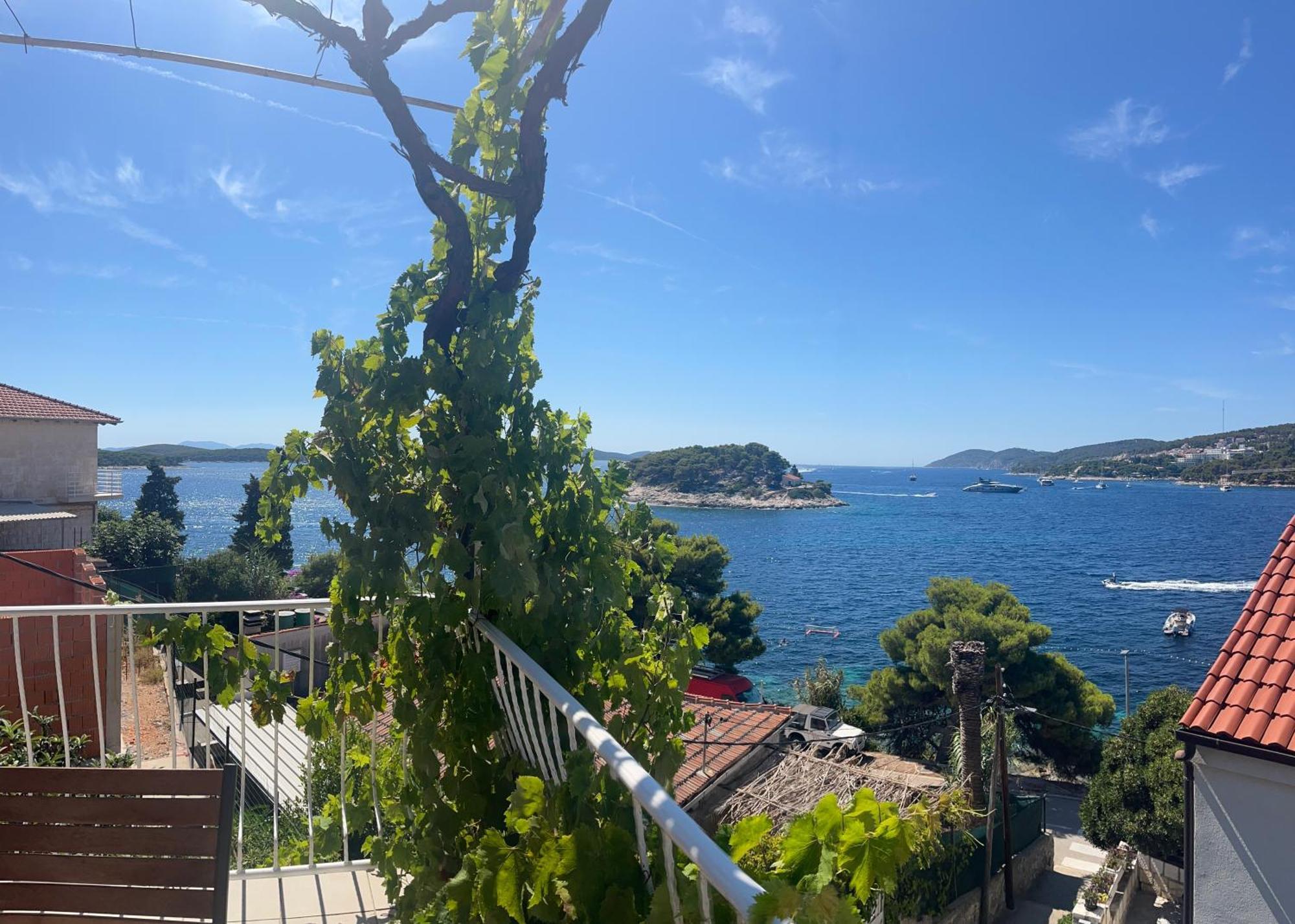 Apartments Bicanic Hvar Town Exterior photo