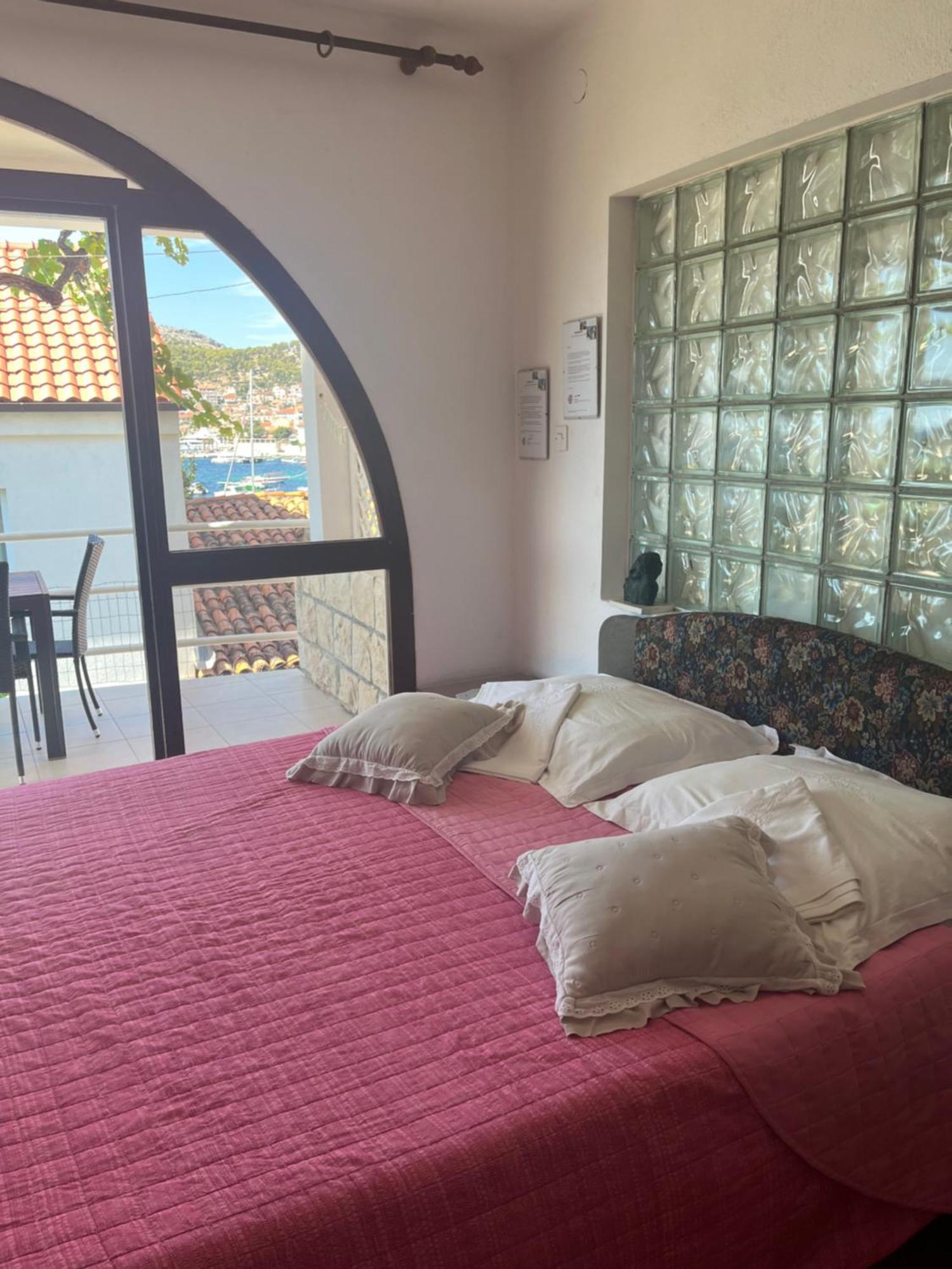 Apartments Bicanic Hvar Town Exterior photo