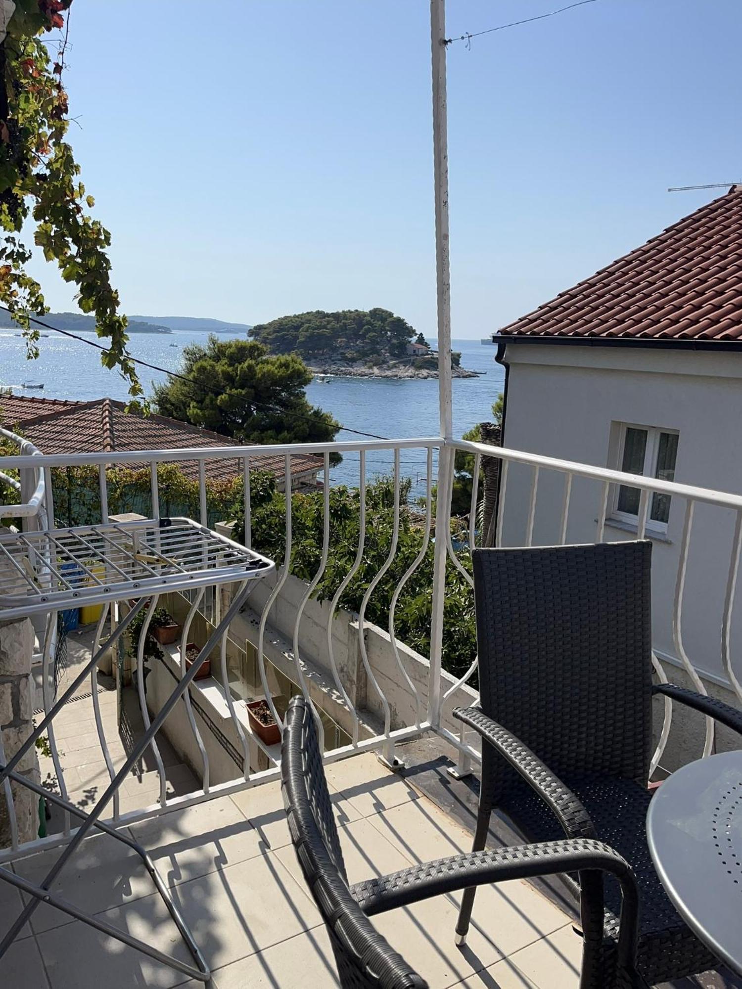 Apartments Bicanic Hvar Town Exterior photo