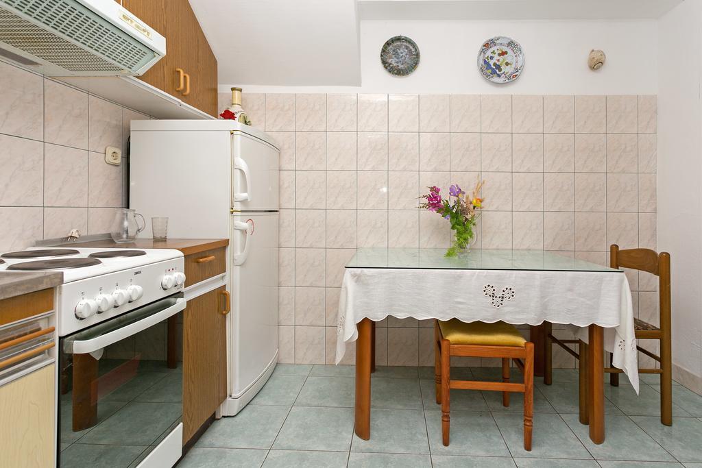Apartments Bicanic Hvar Town Exterior photo